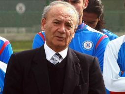 Guillermo Álvarez dice que pronto se tendrá técnico en Cruz Azul. MEXSPORT  /