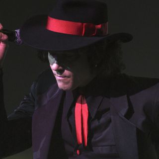Realizará Enrique Bunbury gira por México en septiembre
