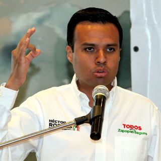 Robles propone becas educativas a hijos de policías