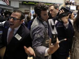 La jornada se vio afectada por la situación de crisis en Grecia. AP  /