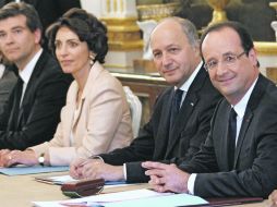 Francia no ha tenido un presupuesto balanceado en casi 40 años, y el Gobierno prometió eliminar el déficit en 2017. EFE  /