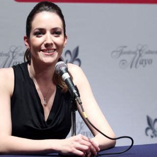 Lista Alondra de la Parra para dirigir a la OFJ