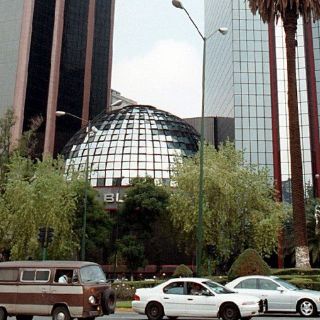 Suma BMV otra pérdida, cierra con descenso de 1.04%