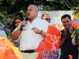 Alfaro dijo que son los estudiantes los que tienen que reclamarle al priista que no haya aceptado la invitación antes. ARCHIVO  /