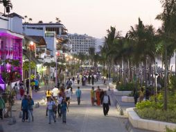 El nuevo malecón de Puerto Vallarta, en la XII Bienal de Arquitectura en México.  /