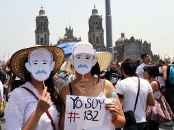En el Distrito Federal el contingente comienza a avanzar desde el Zócalo con rumbo al Ángel. NOTIMEX  /