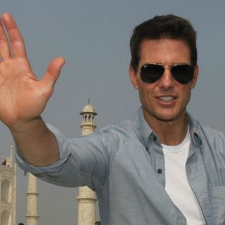 Tom Cruise muestra faceta de rockeroen trailer de 'Rock of ages'