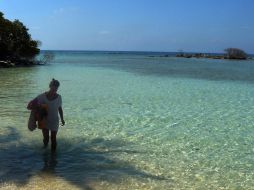 El proceso que propone el Instituto puede reducir más de un tercio del contenido en sal del agua de mar. ARCHIVO  /