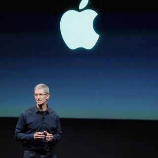 Tim Cook, fue el ejecutivo mejor pagado en EU en 2011