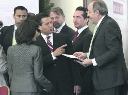 Enrique Peña Nieto dio a conocer ayer su Manifiesto por una Presidencia Democrática. Mañana habrá otra marcha en su contra.EL UNIVERSAL  /