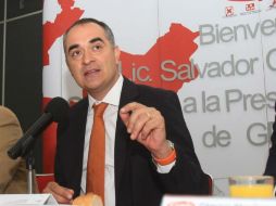 Caro Cabrera se comprometió con constructores a salvaguardar sus intereses. ESPECIAL  /