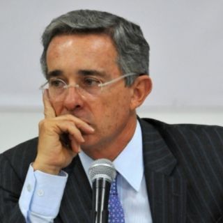 Desactivan bomba en sitio donde se estaría ex presidente de Colombia