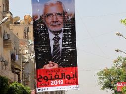 Carteles electorales en El Cairo de uno de los candidatos egipcios a la presidencia. EFE  /