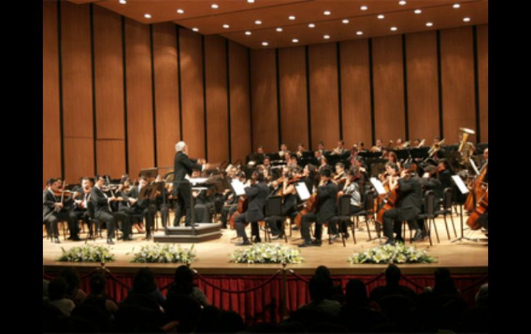 Orquesta Sinfónica Juvenil de Zapopan en homenaje a Juan Pablo Moncayo.  /