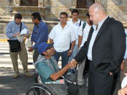 Alfaro reiteró su compromiso personal de que no va a ''fallarle a la gente'' que cree en su proyecto. ARCHIVO  /