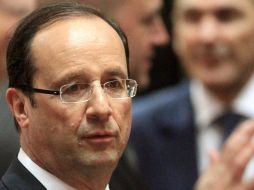 El presidente francés Hollande dijo que hará todo  lo posible para convencer a los líderes de que Grecia siga en la zona euro. EFE  /