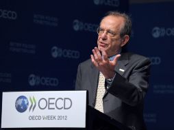 Pier Carlo Padoan, el economista jefe de la OCDE, habló sobre una posible salida de Grecia del Euro.   AFP  /
