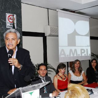 Cárdenas urge a revisar tarifas de cobro del SIAPA