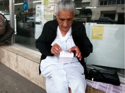 El artículo 147 de la SVyT establece la reducción en la tarifa del 50% a adultos mayores. ARCHIVO  /