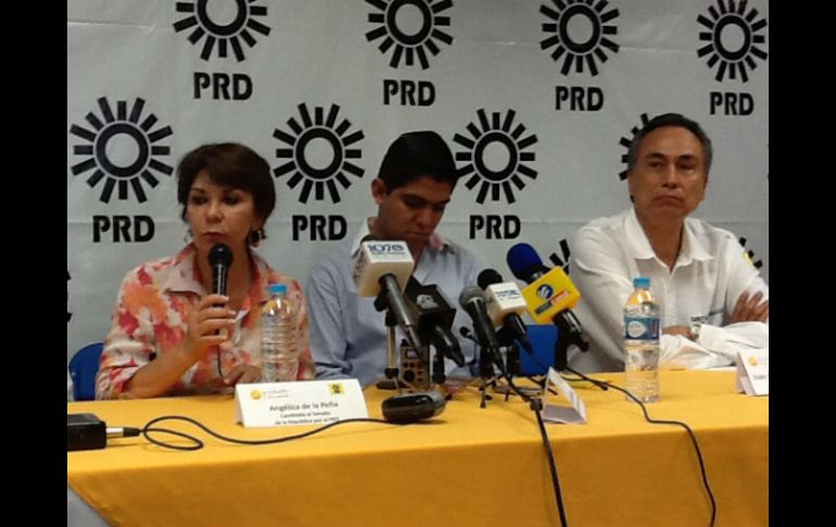 En rueda de prensa Angélica de la Peña, Juan Carlos Guerrero y Fernando Garza.  /