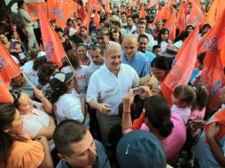 Enrique Alfaro dijo que impulsará consolidar la estrategia de la nueva central de abastos. ARCHIVO  /