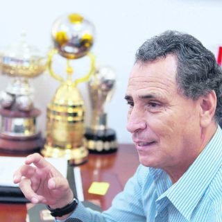 El ''Güero'' Real impulsa la renovación de Chivas