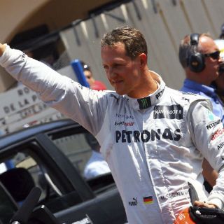 Schumacher lográ el mejor tiempo, pero la pole fue para Webber
