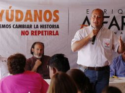 Enrique Alfaro estuvo de gira el día de hoy en Valle de Guadalupe, Arandas y Tepatitlán. ESPECIAL  /