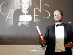 El director mexicano recibió esta noche en Francia su tercer galardón en el Festival de Cannes. REUTERS  /