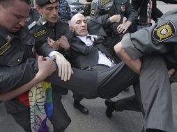 A pesar de que ser homosexual no es delito en Rusia, este tipo de protestas son frecuentemente prohibidas por las autoridades. EFE  /