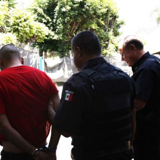 Policías de Zapopan arrestan a ladrón tras conato de asalto