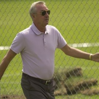 Advierten a Chivas sobre seguir consejos de Cruyff