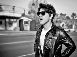 El tapatío Mike Zanetti se posiciona entre los primeros sitios de las estaciones de radio con Ya no puedo esperar. ESPECIAL  /