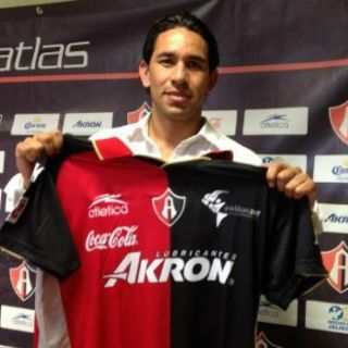 Amaury deja a Chivas en el pasado