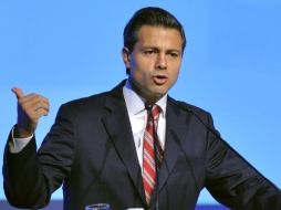 No obstante el descenso, el candidato del PRI mantiene una ventaja de casi 14 puntos sobre su rival más cercano. EFE  /