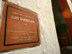 La casa de Luis Barragán fue declarada  Patrimonio de la Humanidad en 2004. En la imagen, la placa de otra finca creada por él. ARCHIVO  /