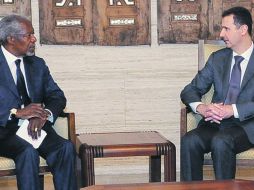 Koffi Annan dialoga en Damasco con Bashar al Assad sobre el urgente cese al fuego. AFP  /