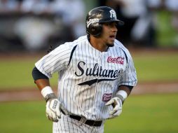 Imagen de Sergio Pérez de Sultanes, durante el juego ante los Piratas. MEXSPORT  /