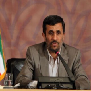 Ahmadineyad dice que enriquecer uranio al 20 % es un derecho de Irán