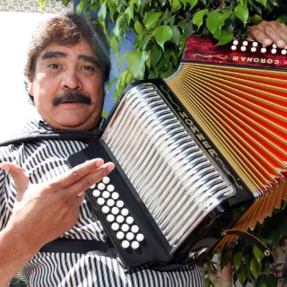 A Celso Piña le gustaría trabajar con Carlos Santana