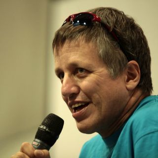 Expondrá Xavier Velasco 'La balada de la punzada' en FIM 2012