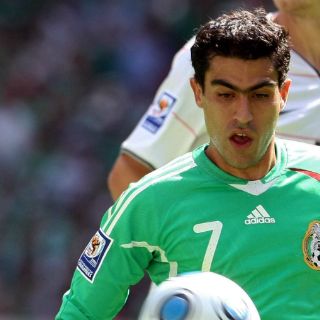 Nery Castillo volvería a México