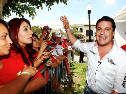 Aristóteles precisó que la erogación saldrá de la reorientación del gasto corriente que utiliza la actual administración. ARCHIVO  /