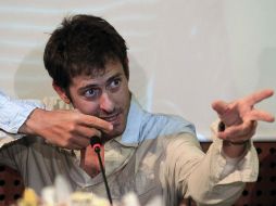 Romeo Langlois posa feliz para las cámaras tras su liberación. REUTERS  /