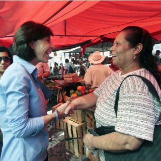Tianguis de Zapopan trabajarán en la legalidad: Maricarmen Mendoza