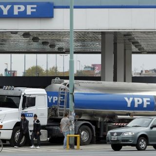 Repsol busca compensación de Argentina por YPF