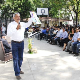 Alberto Cárdenas visita Centro Universitario UTEG