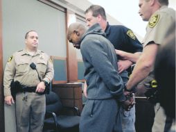 Floyd Mayweather Jr. pasará tres meses en prisión. AFP  /