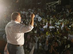 Alfaro también realizó campaña en Autlán de Navarro. ESPECIAL  /