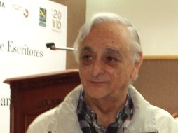 Mario de Lille, escritor nacido en la Ciudad de México y radicado en Tabasco, murió hoy. ESPECIAL  /